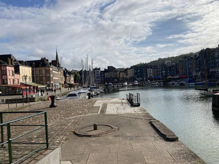 La Luciole Honfleur Exterior foto